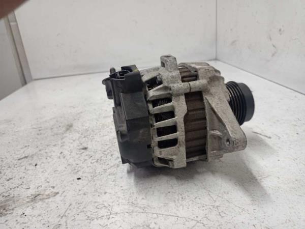 ALTERNATEUR 90A KIA/HYUNDAI - Vue 4